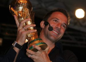 لاعب كرة القدم الإيطالي أليسناندرو دل بييرو