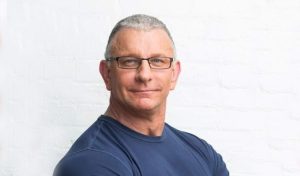 الشيف الإنكليزي Robert Irvine