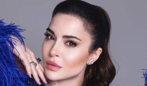الممثلة اللبنانية سارة أبي كنعان