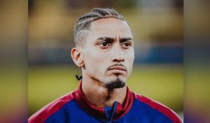 لاعب كرة القدم البرازيلي رافينيا دياز