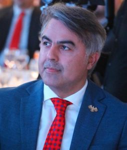 الإعلامي السوري موسى العمر